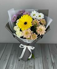 Букет цветов из:  Розы, Герберы и Хризантемы в Малке