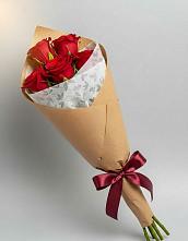 Букет цветов из:  Розы в Малке
