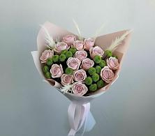 Букет цветов из:  Розы и Хризантемы в Малке