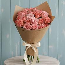 Букет цветов из:  Розы в Малке