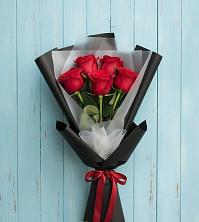 Букет цветов из:  Розы в Малке
