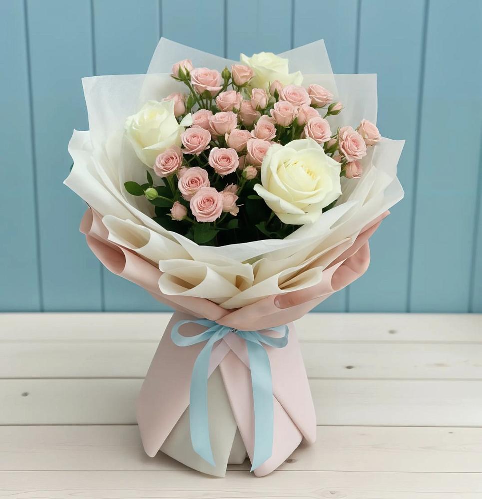 Букет цветов из: Розы в Малке